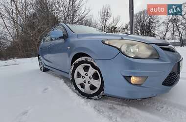 Хэтчбек Hyundai i30 2011 в Ровно
