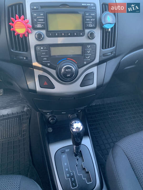 Універсал Hyundai i30 2008 в Запоріжжі фото 21 Універсал Hyundai i30 2008 в Запоріжжі