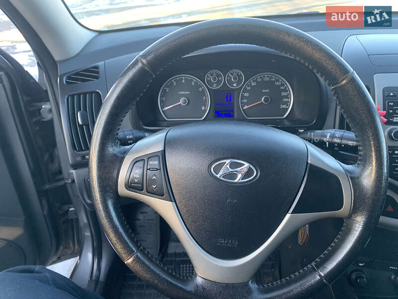 Універсал Hyundai i30 2008 в Запоріжжі фото 19 Універсал Hyundai i30 2008 в Запоріжжі
