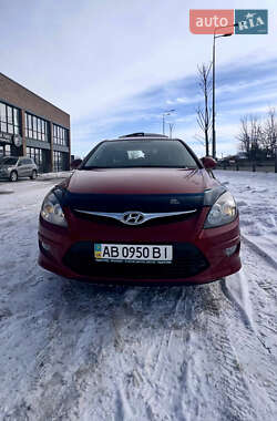Хэтчбек Hyundai i30 2011 в Виннице