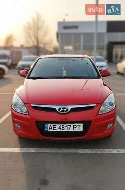 Хетчбек Hyundai i30 2007 в Дніпрі