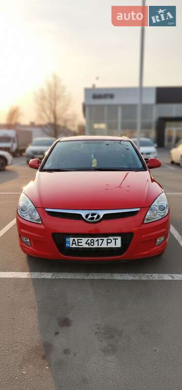 Хетчбек Hyundai i30 2007 в Дніпрі