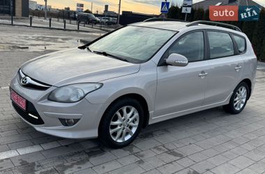 Универсал Hyundai i30 2011 в Луцке