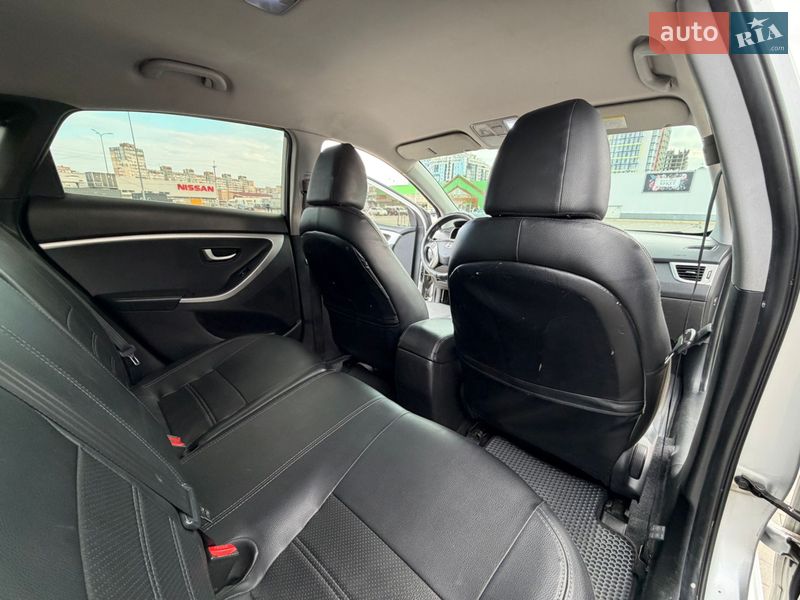 Хэтчбек Hyundai i30 2013 в Одессе