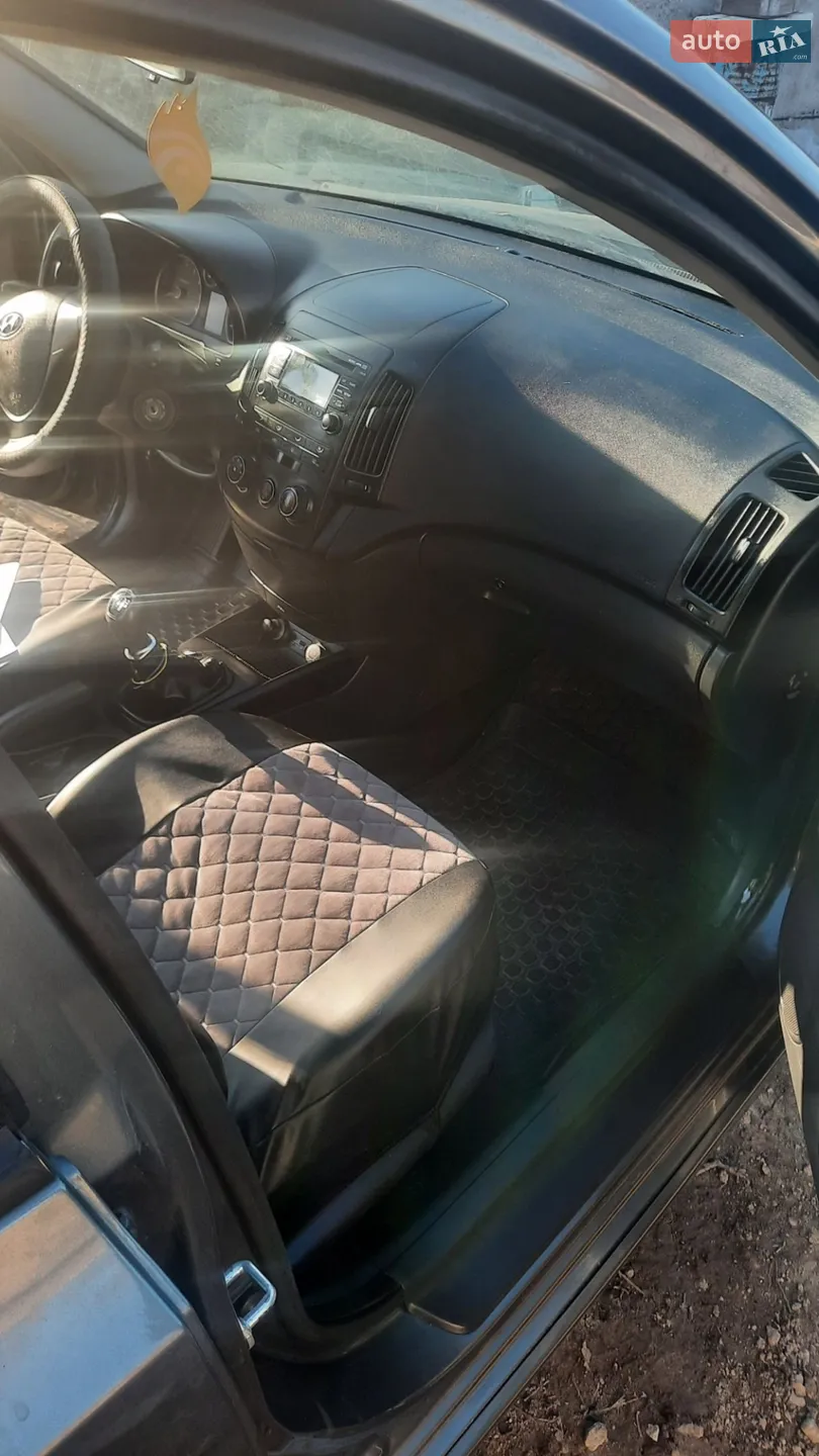 2010 Hyundai i30 - мініатюра 7