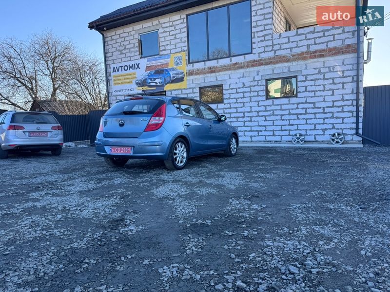 Хэтчбек Hyundai i30 2007 в Звенигородке