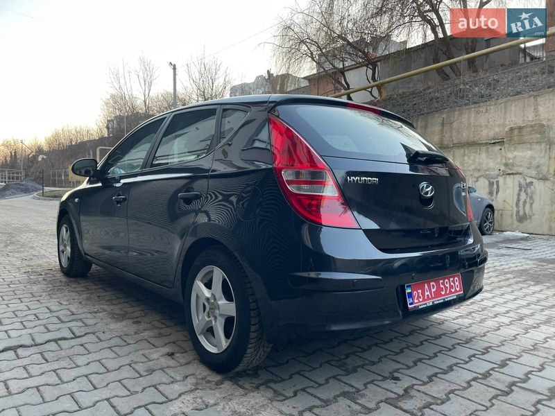 Хэтчбек Hyundai i30 2009 в Хмельницком