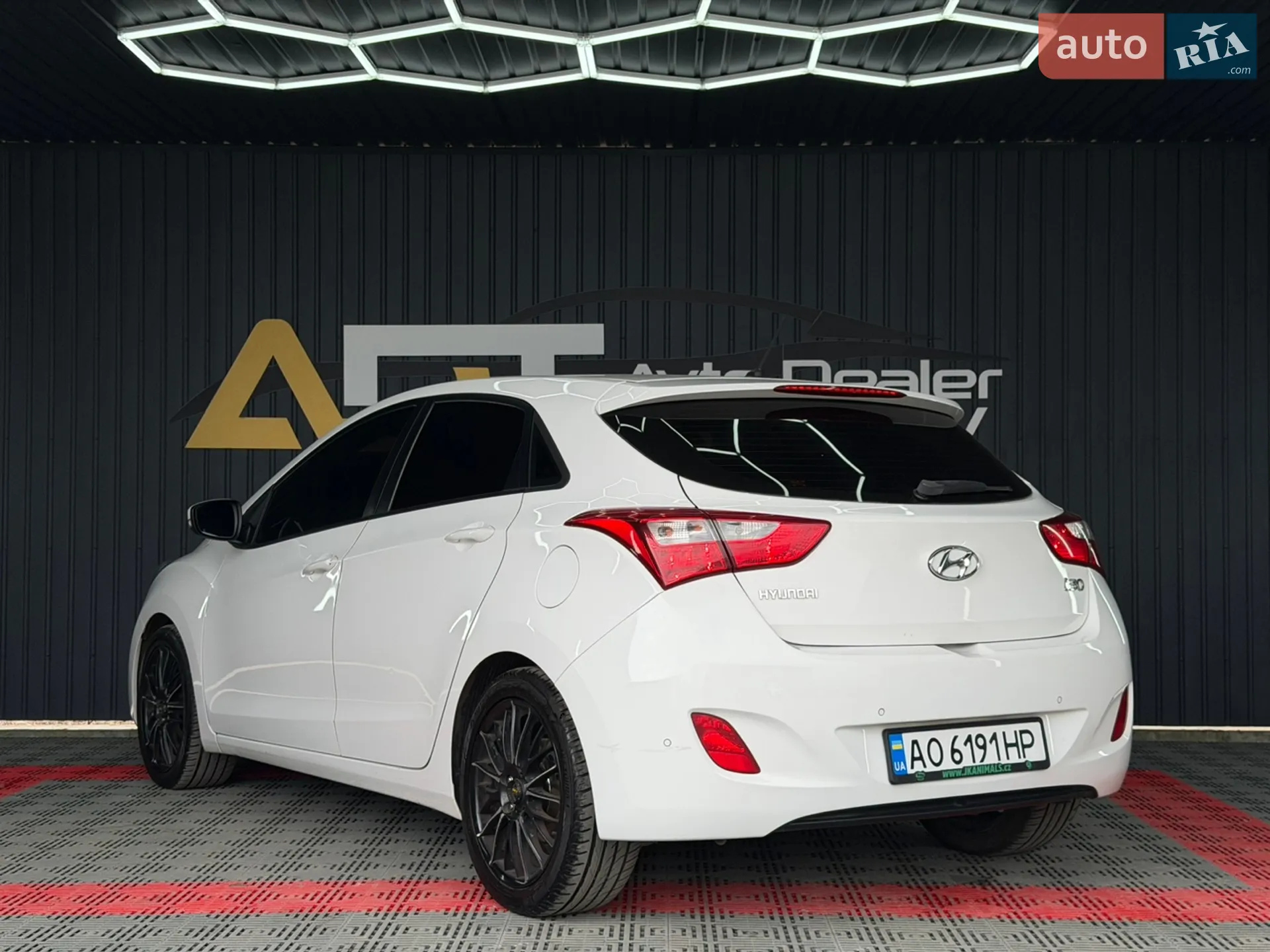 2013 Hyundai i30 - мініатюра 18
