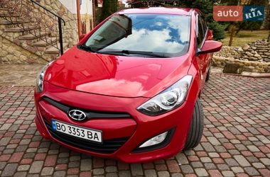 Хэтчбек Hyundai i30 2012 в Тернополе