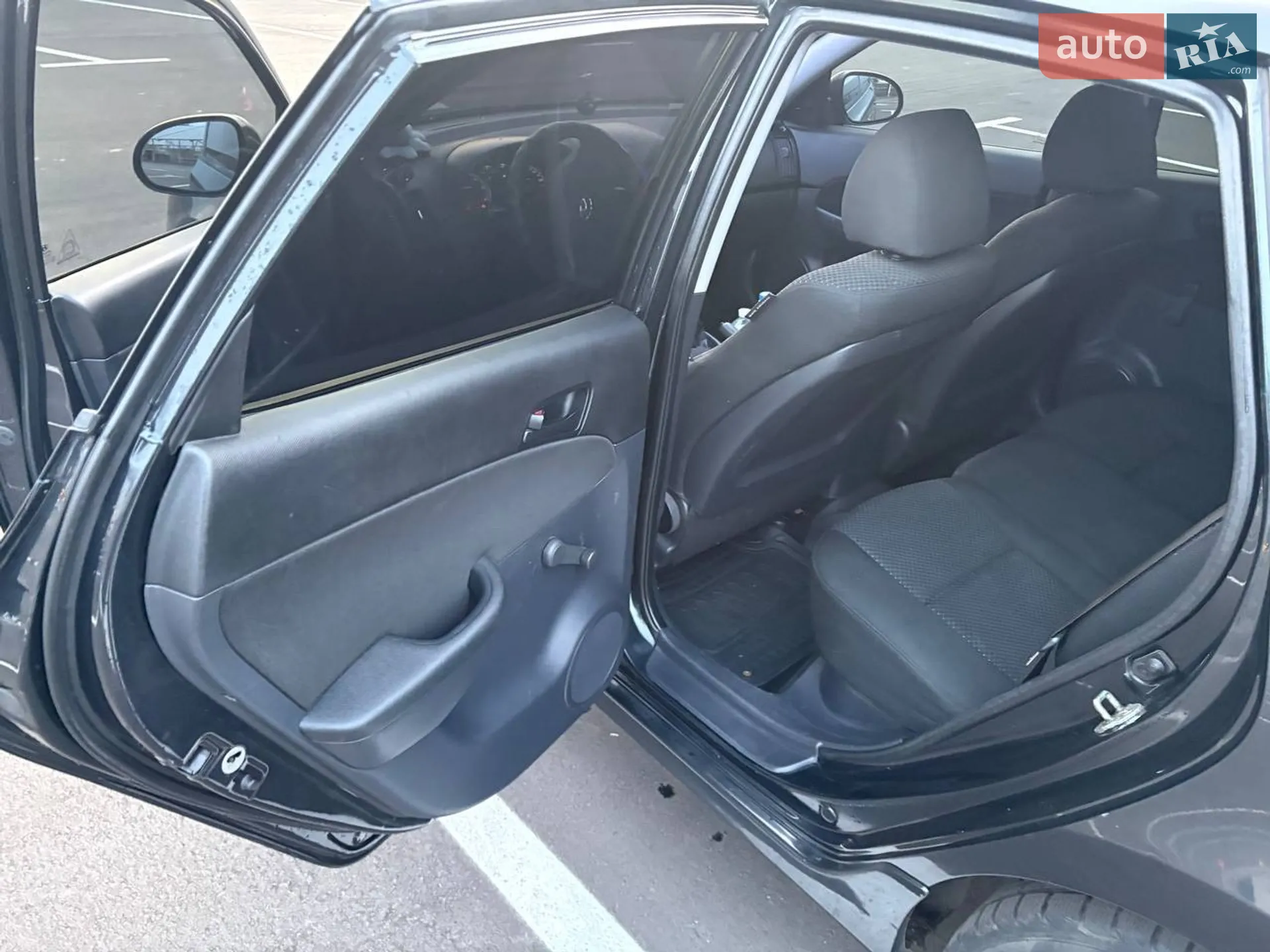 2010 Hyundai i30 - мініатюра 12