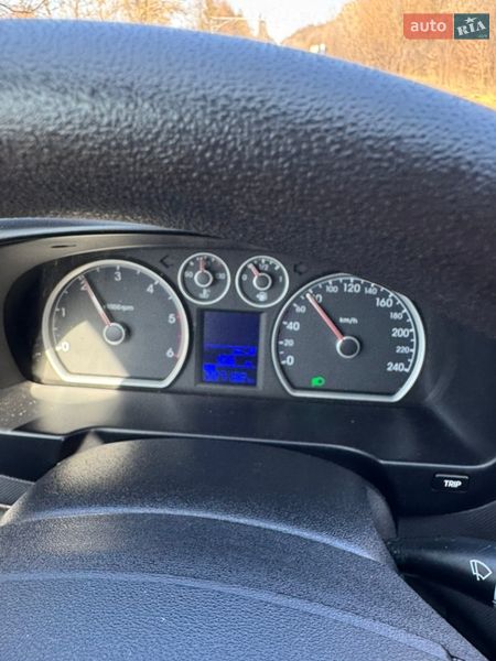 Хетчбек Hyundai i30 2010 в Луцьку