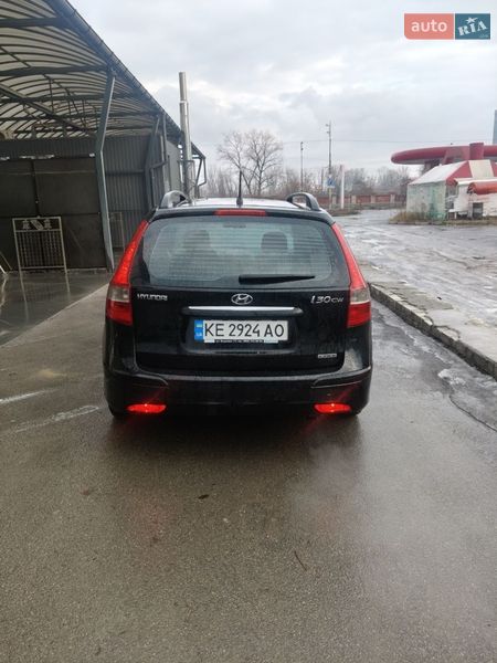 Универсал Hyundai i30 2012 в Днепре