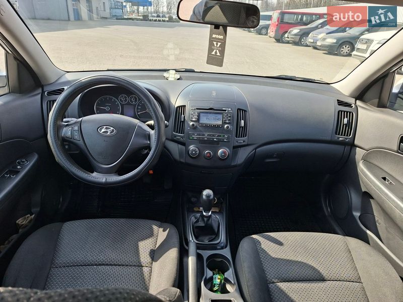 Хэтчбек Hyundai i30 2011 в Харькове фото 7 Хэтчбек Hyundai i30 2011 в Харькове