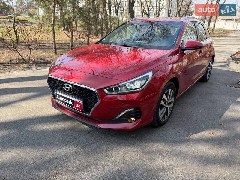 Универсал Hyundai i30 2020 в Киеве фото Универсал Hyundai i30 2020 в Киеве