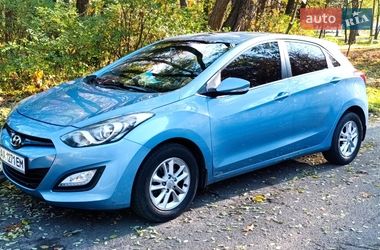 Хэтчбек Hyundai i30 2012 в Киеве