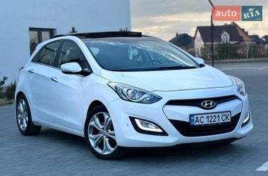 Хэтчбек Hyundai i30 2012 в Киеве