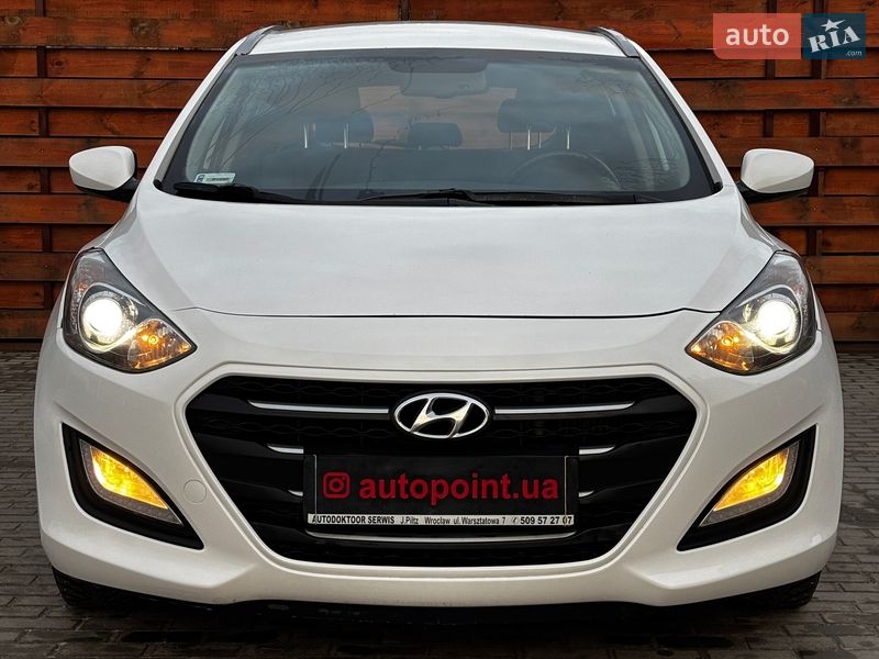 Универсал Hyundai i30 2015 в Белогородке фото 2 Универсал Hyundai i30 2015 в Белогородке