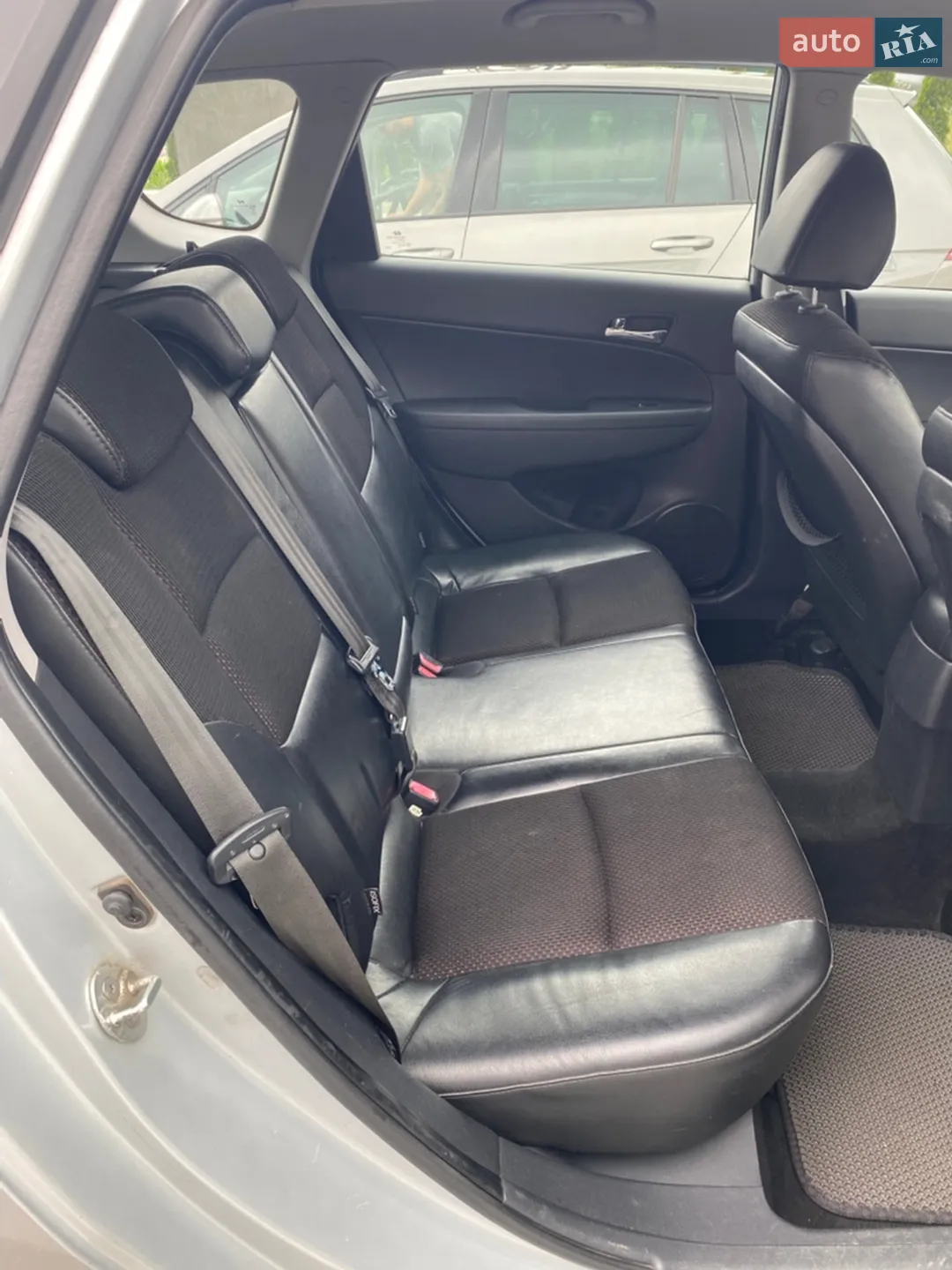 2010 Hyundai i30 - мініатюра 10