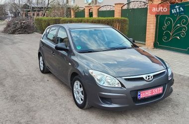 Универсал Hyundai i30 2008 в Чернигове