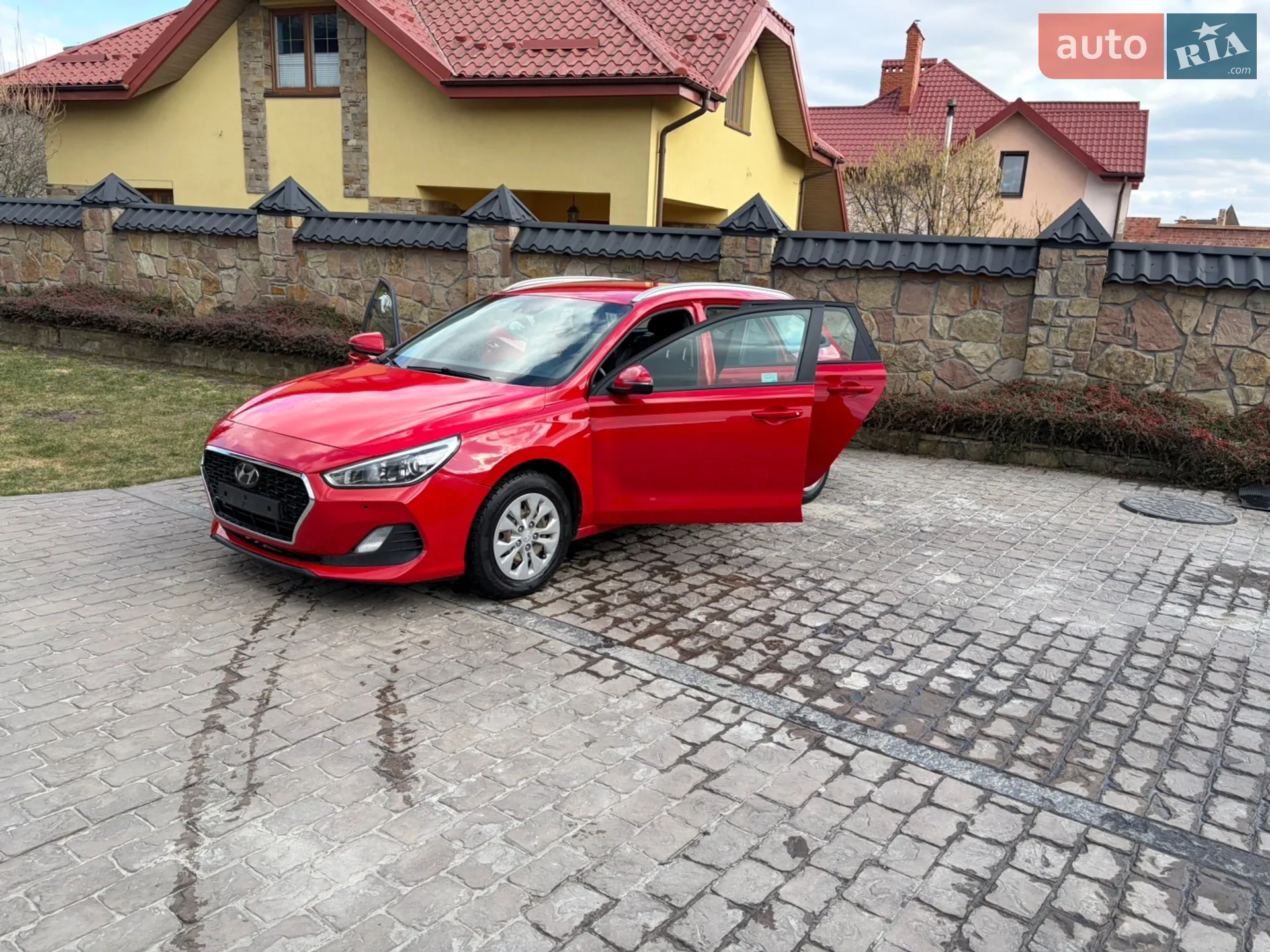 2019 Hyundai i30 - фото 1