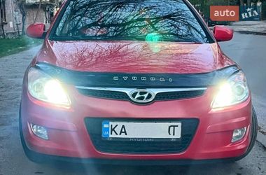 Хэтчбек Hyundai i30 2008 в Киеве
