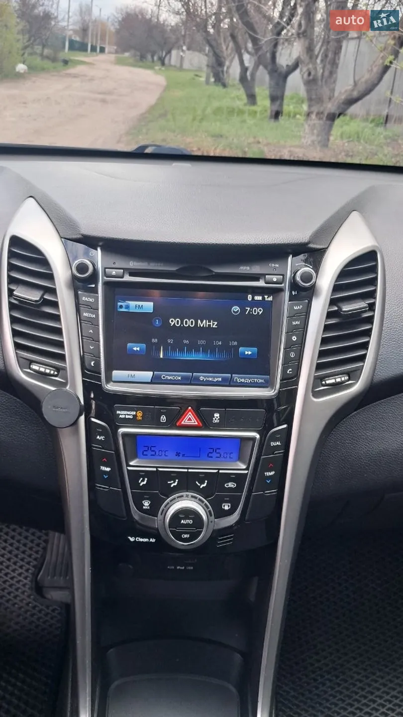 2013 Hyundai i30 - мініатюра 11