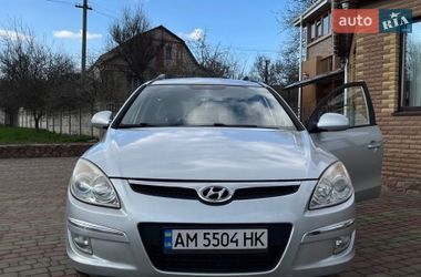 Универсал Hyundai i30 2008 в Коростышеве