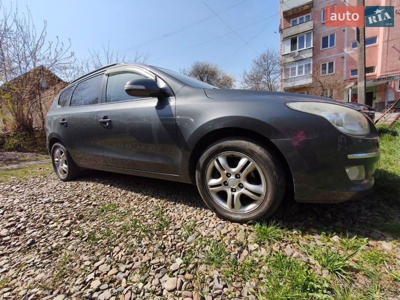Универсал Hyundai i30 2008 в Коломые