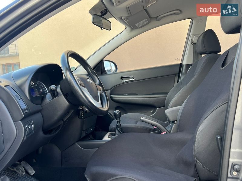 Универсал Hyundai i30 2008 в Тернополе фото 18 Универсал Hyundai i30 2008 в Тернополе