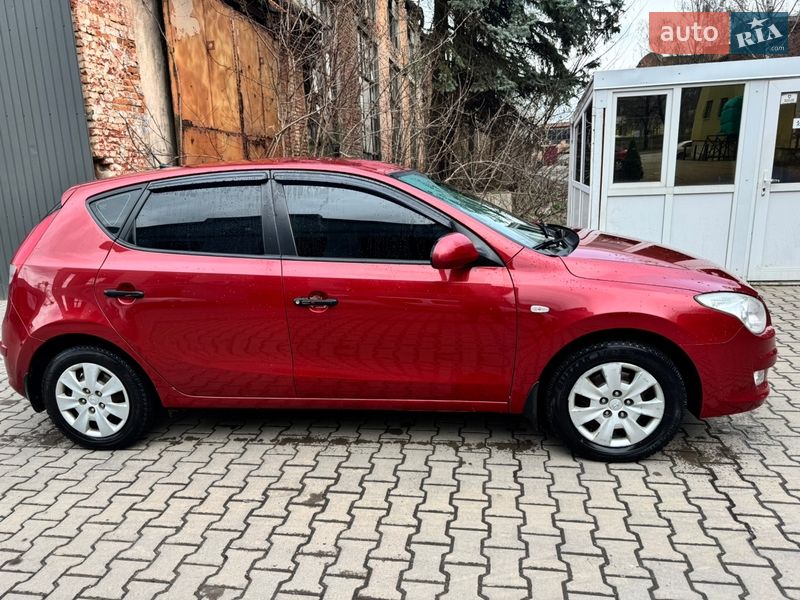 Универсал Hyundai i30 2008 в Коломые