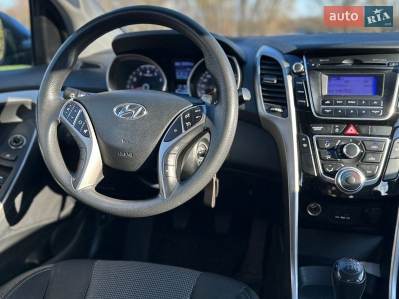 Хэтчбек Hyundai i30 2013 в Горишних Плавнях фото 12 Хэтчбек Hyundai i30 2013 в Горишних Плавнях