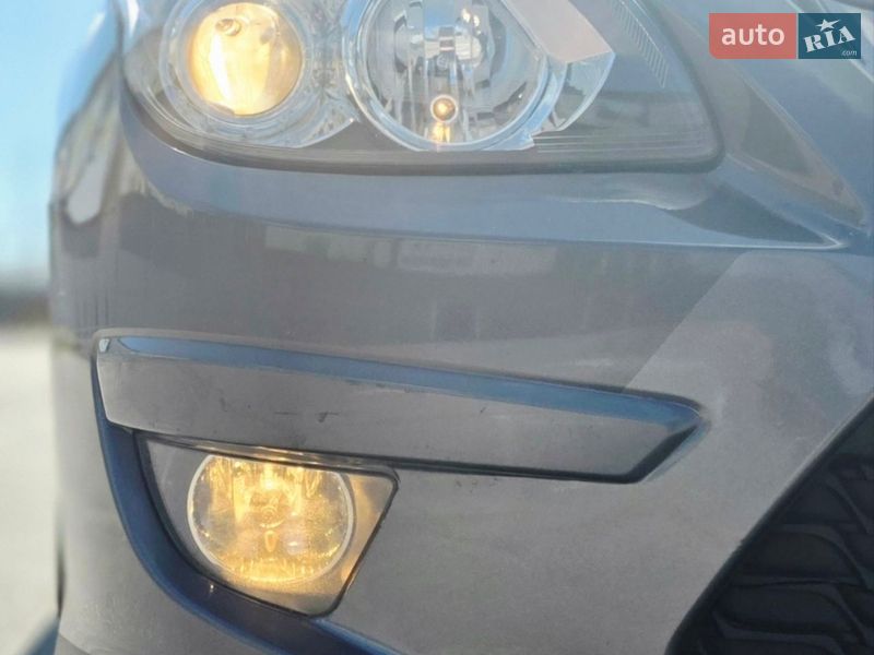 Хэтчбек Hyundai i30 2011 в Киеве фото 32 Хэтчбек Hyundai i30 2011 в Киеве