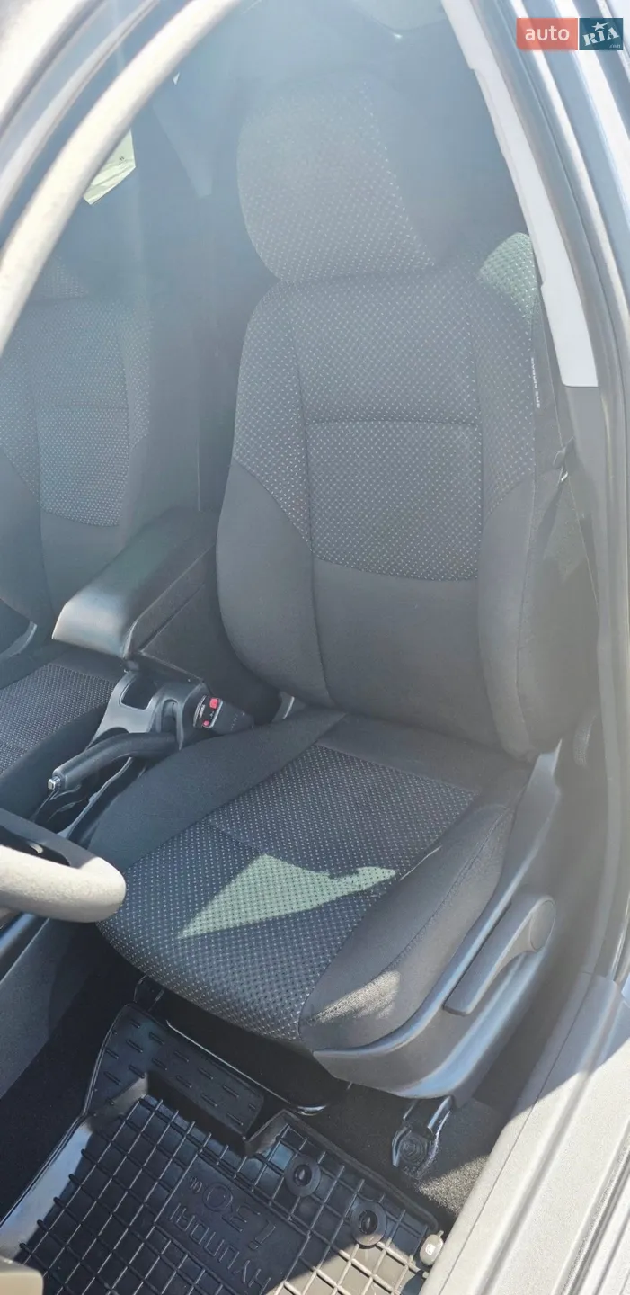2011 Hyundai i30 - мініатюра 57