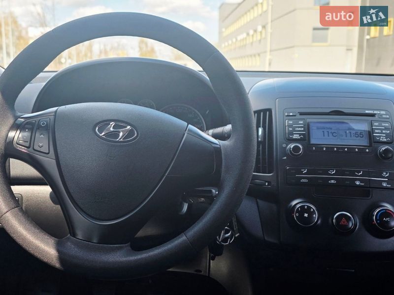 Хэтчбек Hyundai i30 2011 в Киеве фото 61 Хэтчбек Hyundai i30 2011 в Киеве