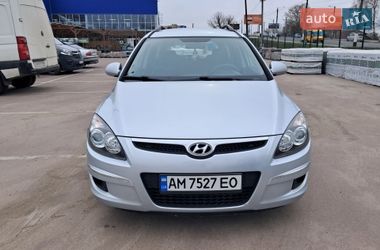 Универсал Hyundai i30 2010 в Житомире