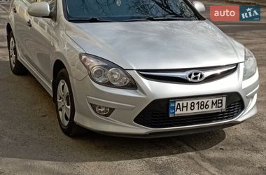 Хэтчбек Hyundai i30 2011 в Одессе