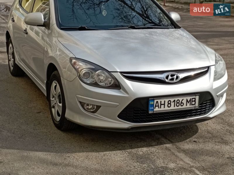 Hyundai i30 2011