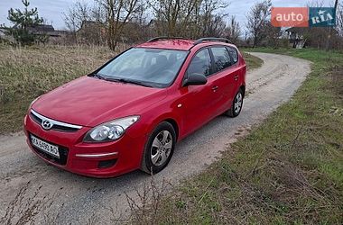 Универсал Hyundai i30 2009 в Киеве