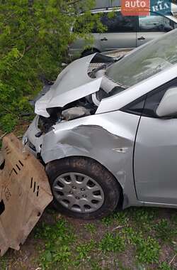 Хэтчбек Hyundai i30 2013 в Луцке