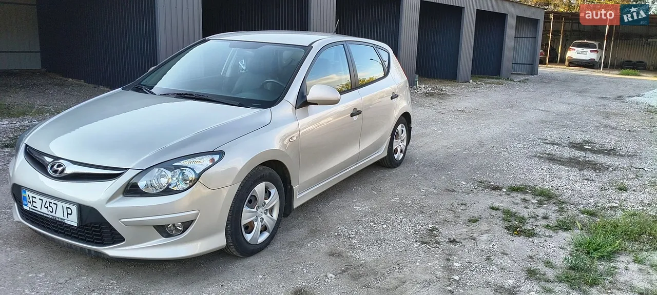 2011 Hyundai i30 - мініатюра 9
