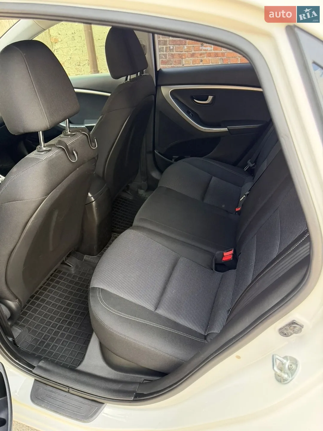 2013 Hyundai i30 - мініатюра 18