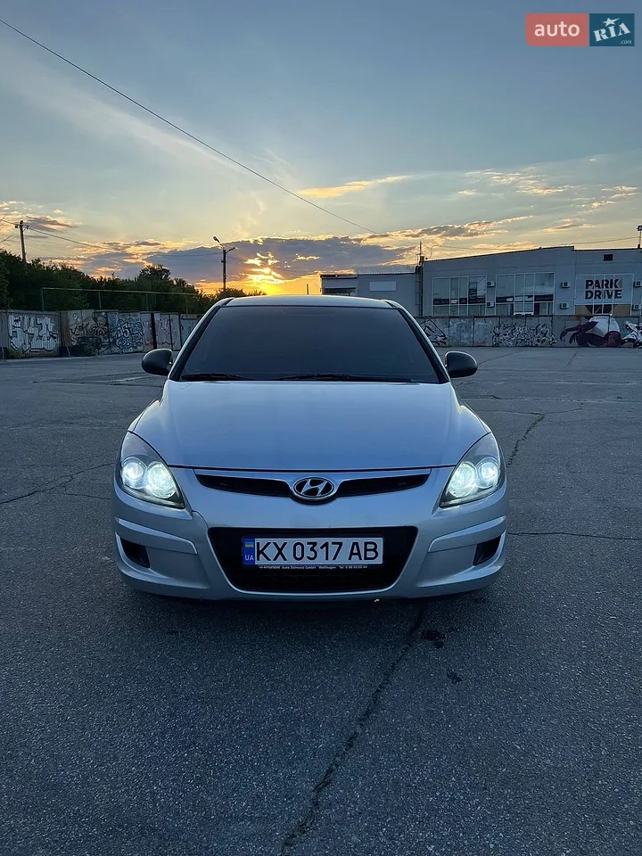 2010 Hyundai i30 - мініатюра 7
