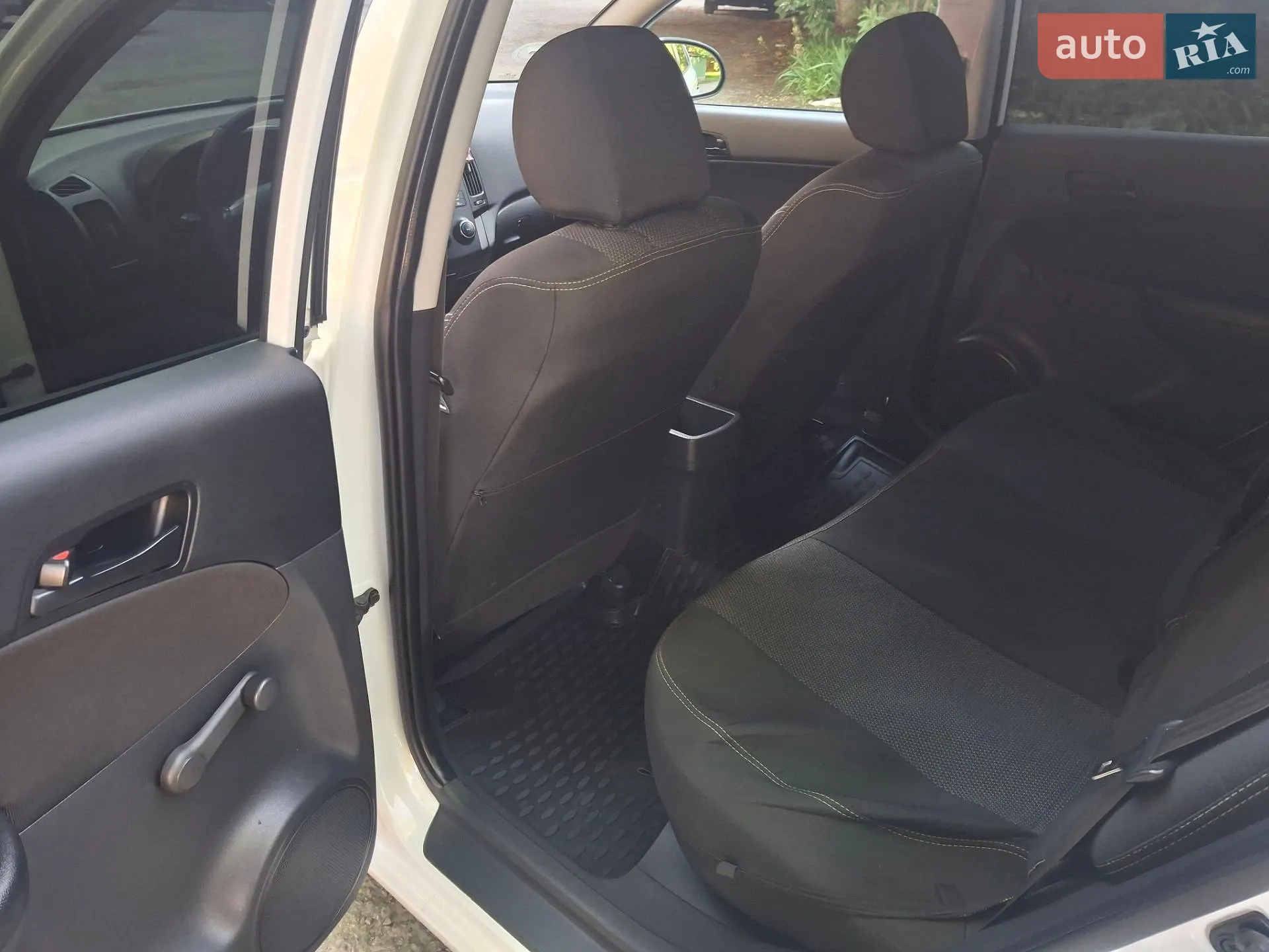 2010 Hyundai i30 - мініатюра 23