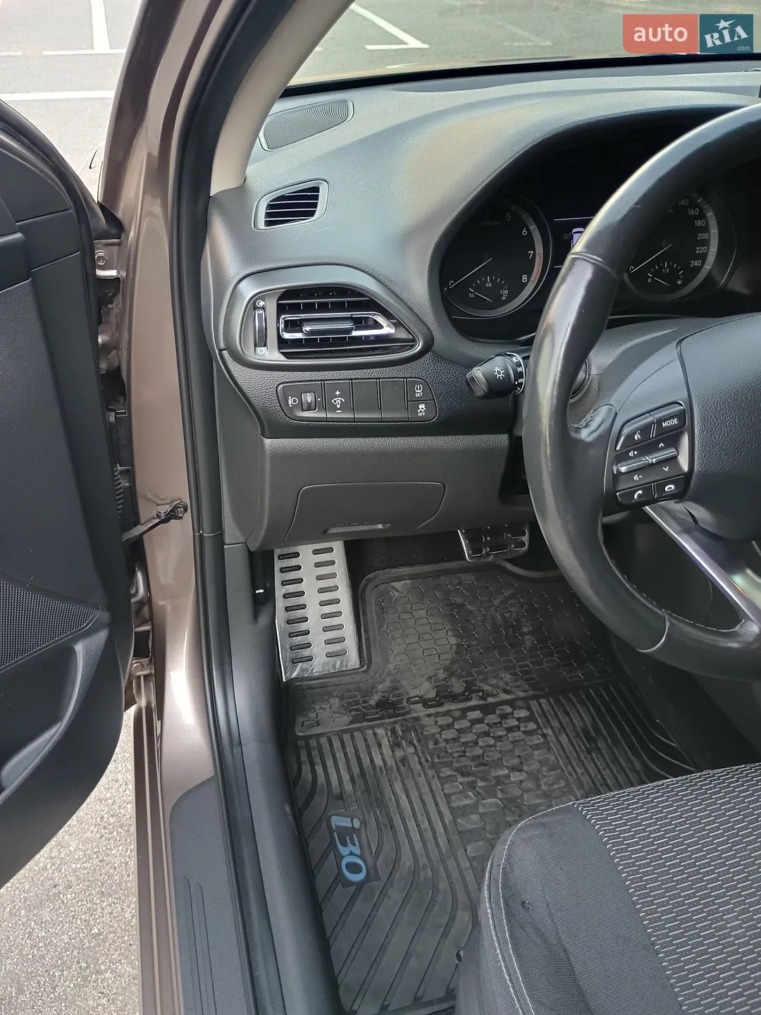 2020 Hyundai i30 - мініатюра 13
