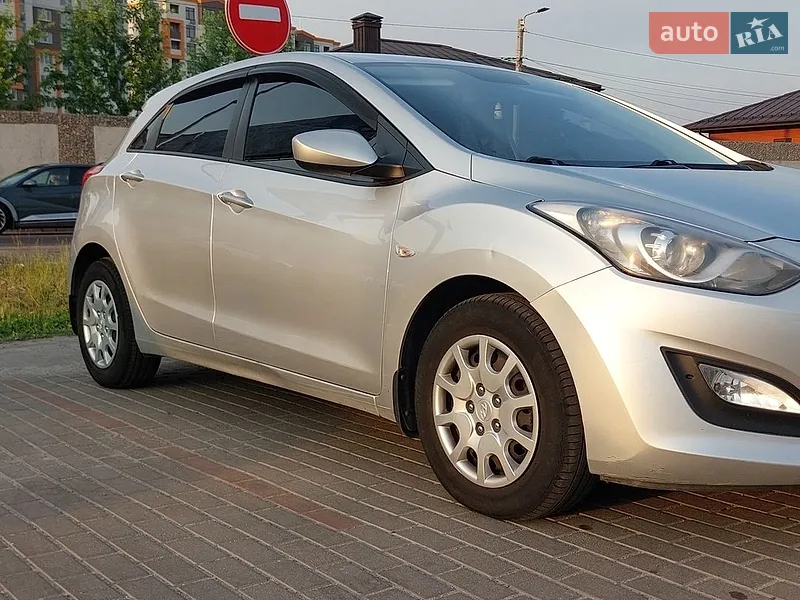 Hyundai i30 2014 VIN TMAD251UBEJ236211 фото оголошення 3 з 45