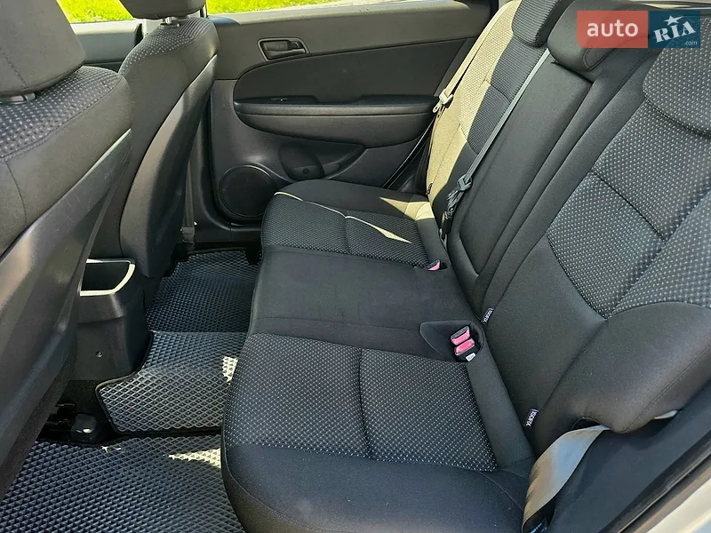 Hyundai i30 2009 VIN TMADB81TP9J005096 фото оголошення 20 з 64