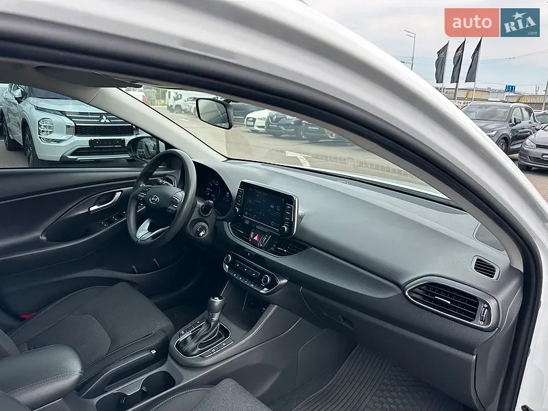 Hyundai i30 2023 VIN TMAH381CBNJ148530 фото оголошення 29 з 71
