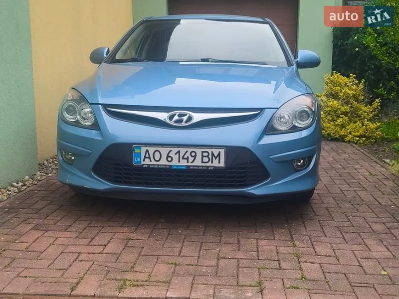 Hyundai i30 2011
