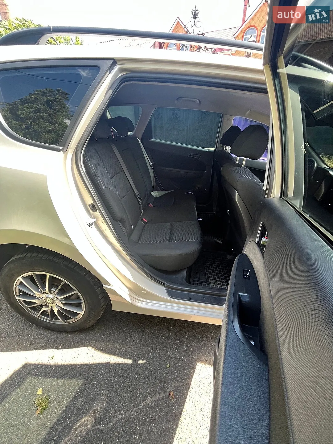 2011 Hyundai i30 - мініатюра 9
