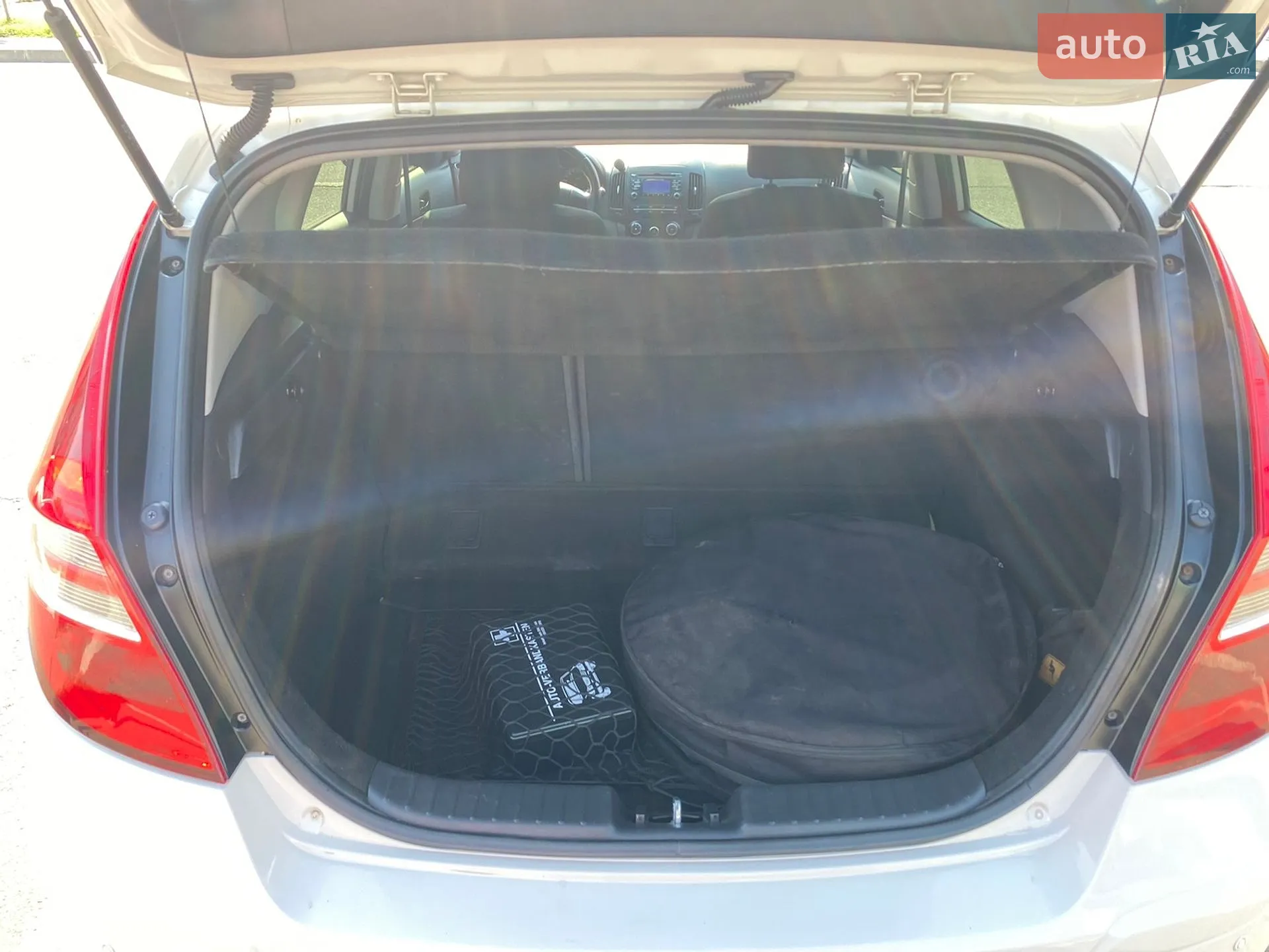 2011 Hyundai i30 - мініатюра 8